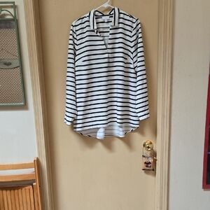 J. Jill Black and White Striped Tunic